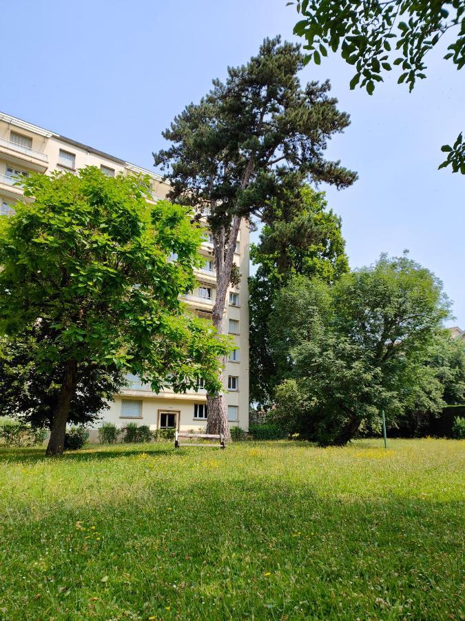 L'Edelweiss Campus & Parking Prive Securise Apartamento Gières Exterior foto
